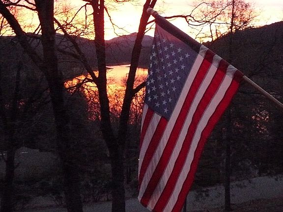 Beautiful Shasta Lake views.