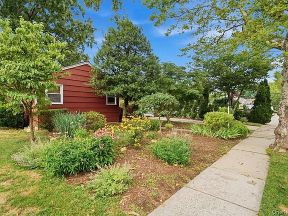 2nd image of 626 Mead Terrace