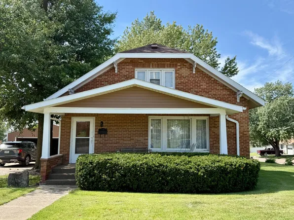 700 S Oak St, Linn, KS 66953