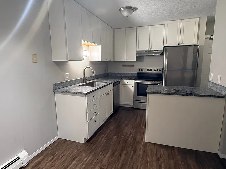 The Tides 1510 Veterans Dr — Photo 65
