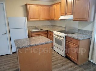 320 Bennett St APT 16, Grass Valley, CA 95945