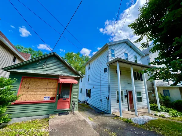 818 W Market St, Scranton, PA 18508