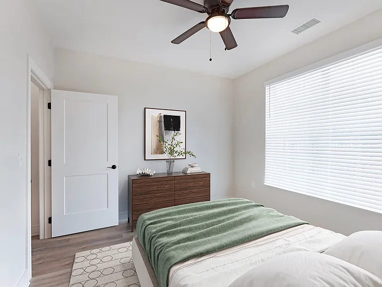 Shadow Creek West New Apartments — Photo 10
