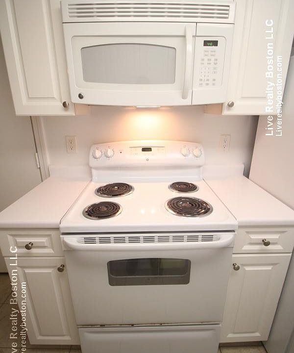 2nd image of 56 Harvard Ave