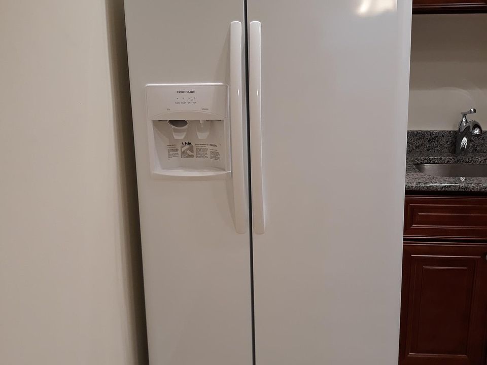 side by side refrigerator