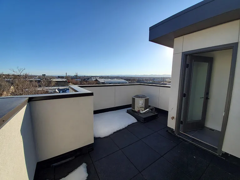 542 Kalamath St #3 — Photo 5