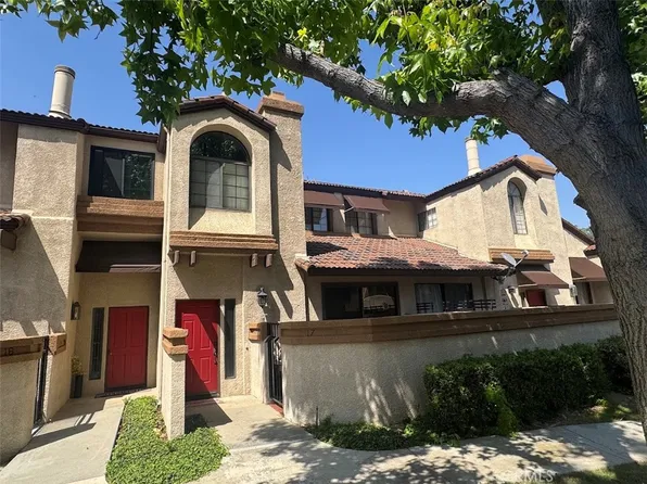 17 Mesquite Pl, Pomona, CA 91766