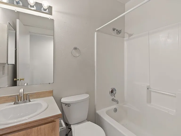 1608 W Main Ave — Photo 68