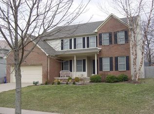 971 Forest Lake Dr, Lexington, KY 40515
