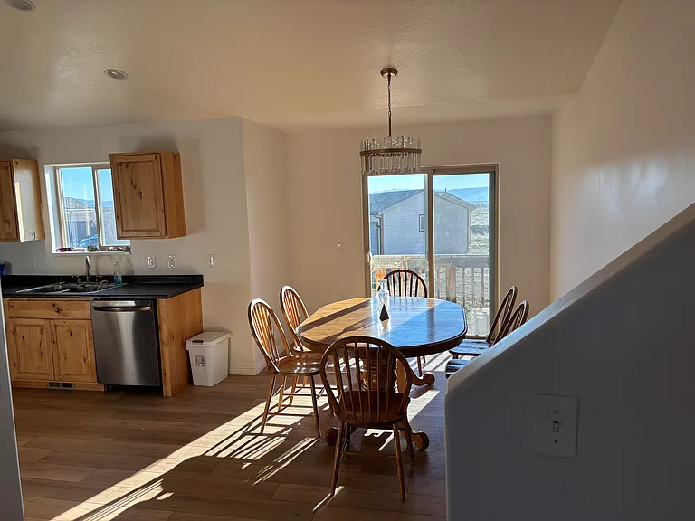 2755 S 535 E — Photo 4