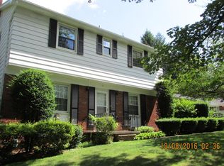 14 Sunset Dr, Mountain Top, PA 18707