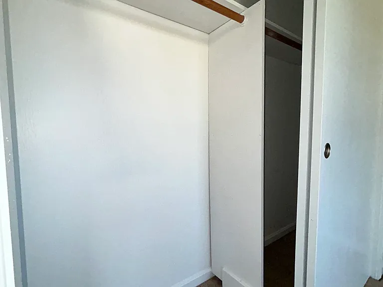 534 Fox Hollow Dr — Photo 5