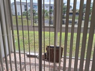 8285 Sunrise Lakes Blvd APT 103, Fort Lauderdale, FL 33322
