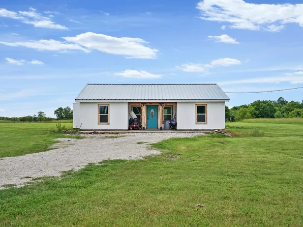 2200 N 166th Rd, Mounds, OK 74047