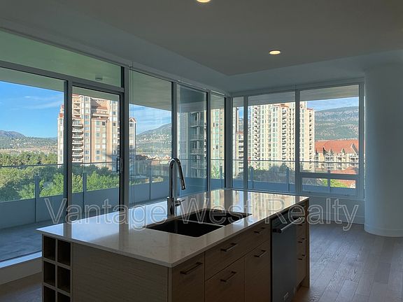 2nd image of 1181 Sunset Dr #607