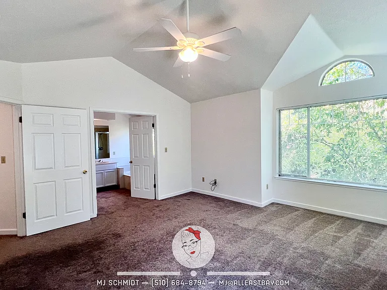 303 Sutton Cir — Photo 23
