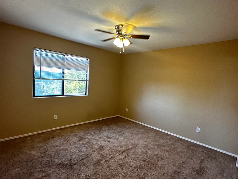 1886 E Oasis Dr — Photo 22