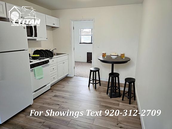 4th image of 1439 S Commercial St #57