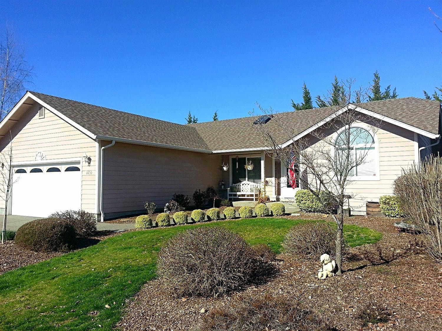 1850 SW J St, Grants Pass, OR 97526 | Zillow