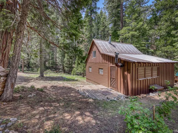 48 Sciots Trac, Kyburz, CA 95720