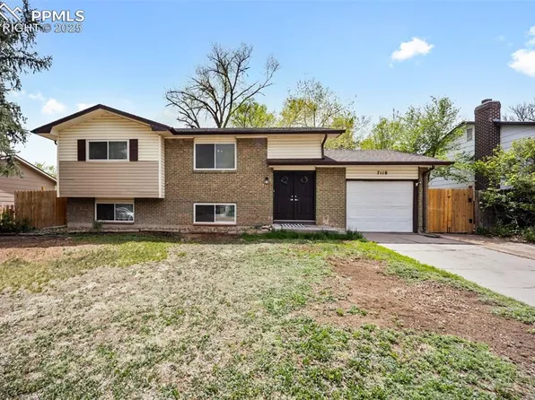 7118 Metropolitan St, Colorado Springs, CO 80911