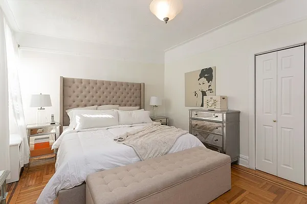 Sold by Keller Williams Realty NYC Group | media 20