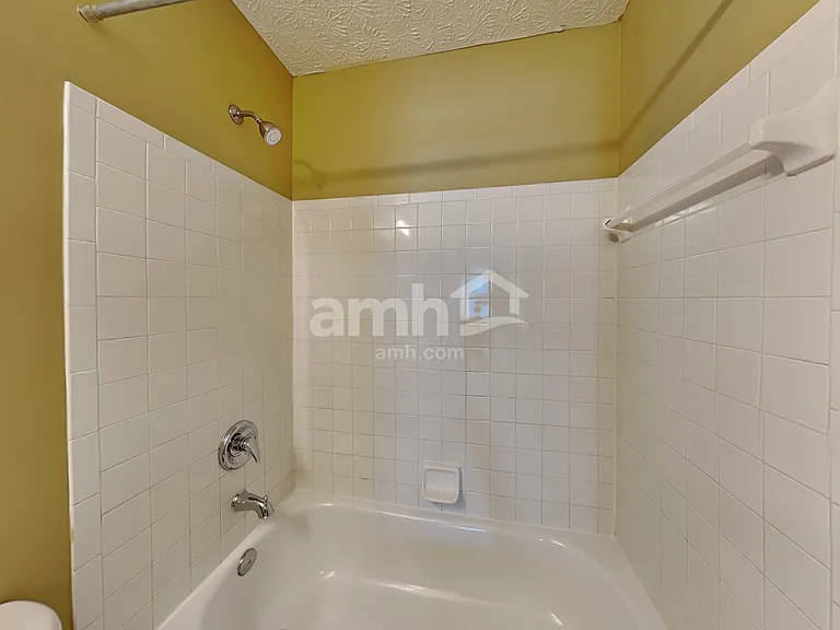 4433 Greensbury Dr — Photo 18