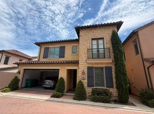 186 Villa Rdg, Irvine, CA 92602