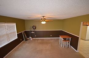 4th image of 21 Lexington Ct #21
