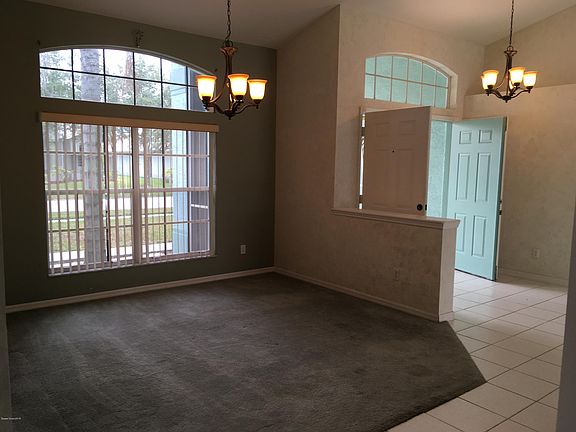 3rd image of 3424 Long Leaf Dr