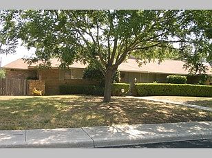 2nd image of 106 Jeanette Dr