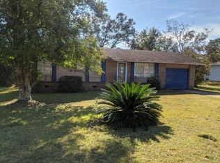 104 Constitution Dr, Dothan, AL 36303