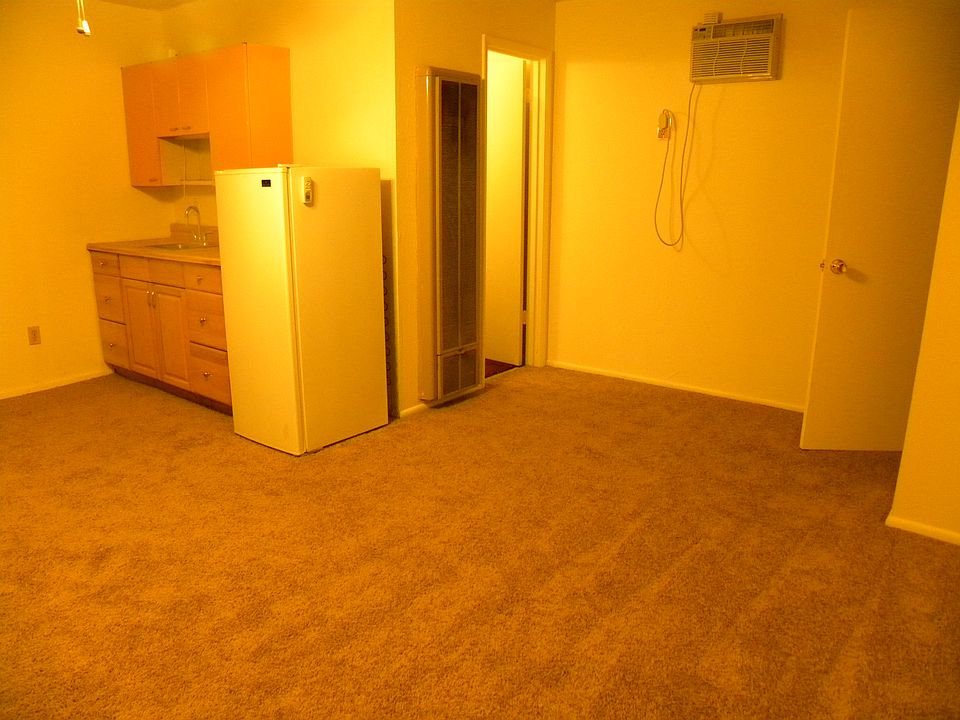 2nd image of 6124 N 8th St