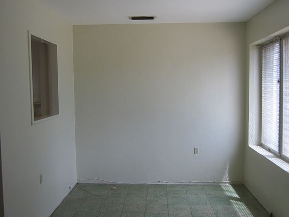 5th image of 54 NW 96th St
