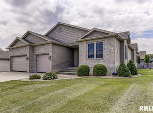 2716 Haverhill Rd, Springfield, IL 62711