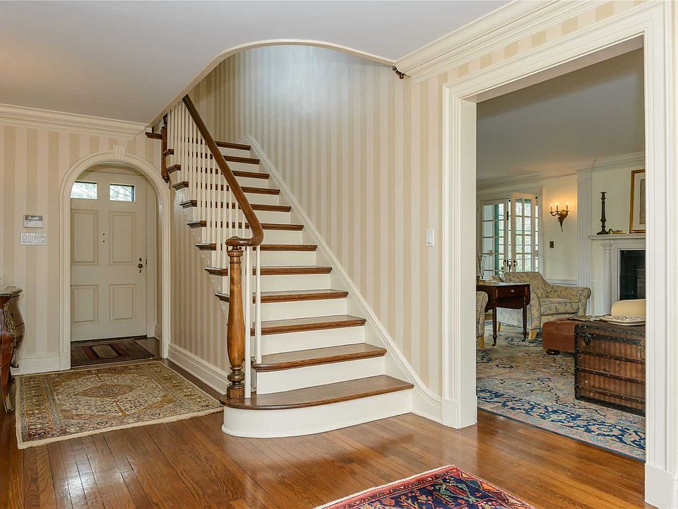 175 Cove Rd, Oyster Bay, NY 11771 Zillow