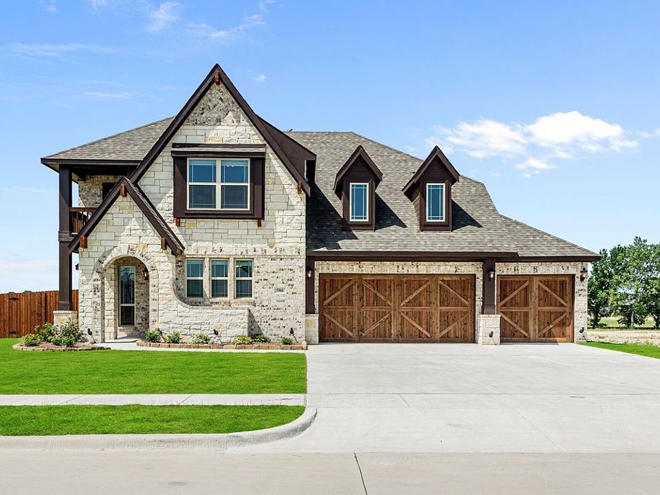 1st image of 586 Sagebrush Ln