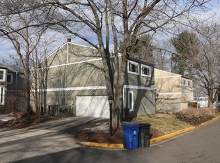 11322 Links Ct, Reston, VA 20190