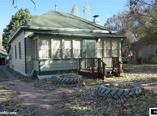 321 S 3rd St, Douglas, WY 82633