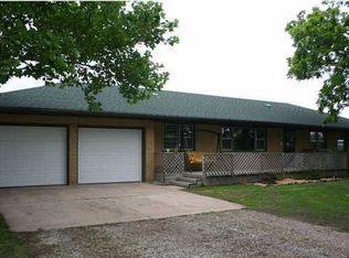 18324 W 103rd St S, Clearwater, KS 67026