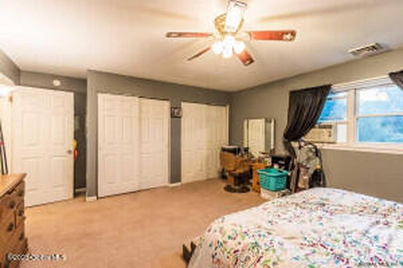 3rd image of 412 Devils Lane