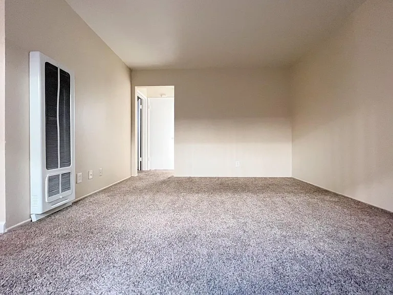 3rd St. Apartments — Photo 3