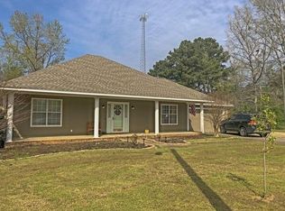 108 Hardy Pl, Columbus, MS 39702