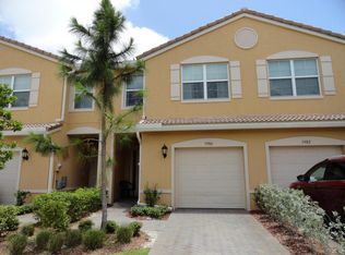 5980 Monterra Club Dr, Lake Worth, FL 33463