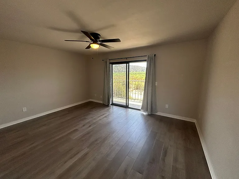 5402 Villas Dr — Photo 19