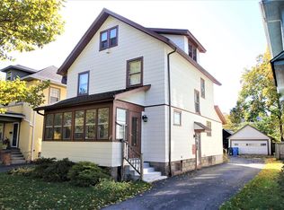 455 Cedarwood Ter, Rochester, NY 14609