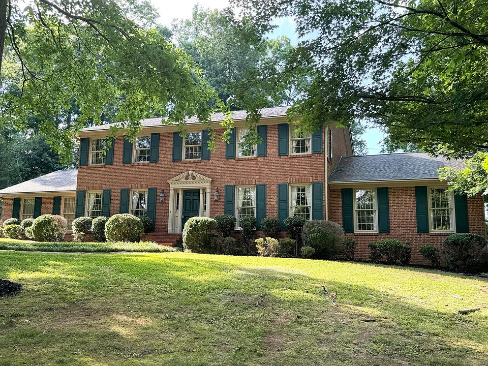 1st image of 3515 Edgewood Cir NW