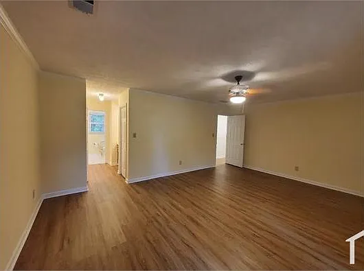 2083 Melissa Ct — Photo 11