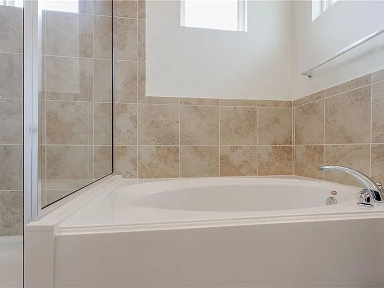 224 Montauk Loop — Photo 24