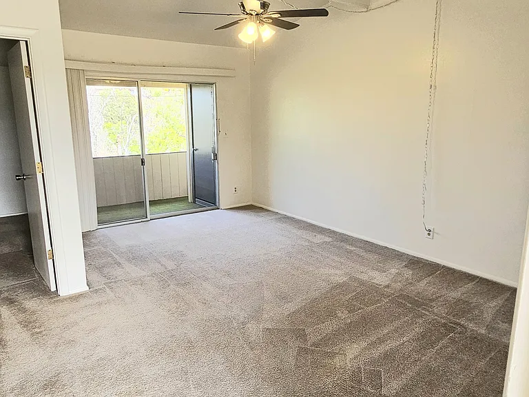 Cortez Circle Apartments — Photo 17